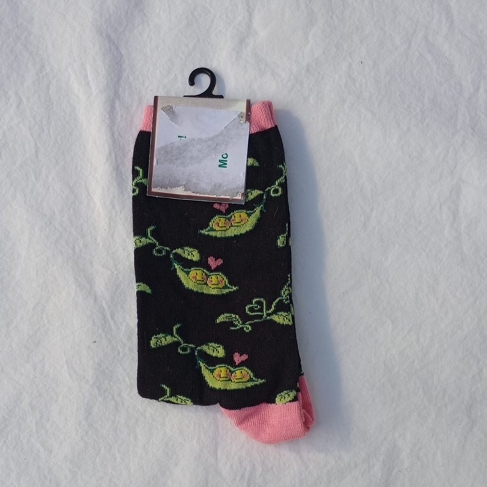 Sock Smith Playful Black and Pink Pea Pod Socks Casual Activewear Athleisure Fun
